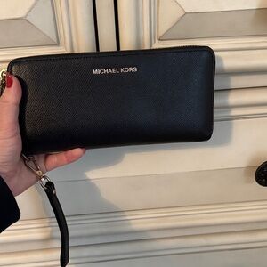 Michael Kors Black Wristlet Wallet